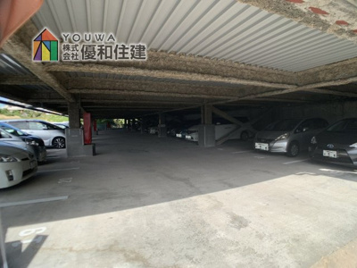 【駐車場】 | メゾンドール明石山ノ手 B棟