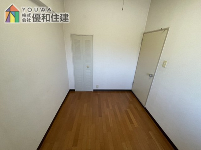 【洋室】 | メゾンドール明石山ノ手 B棟