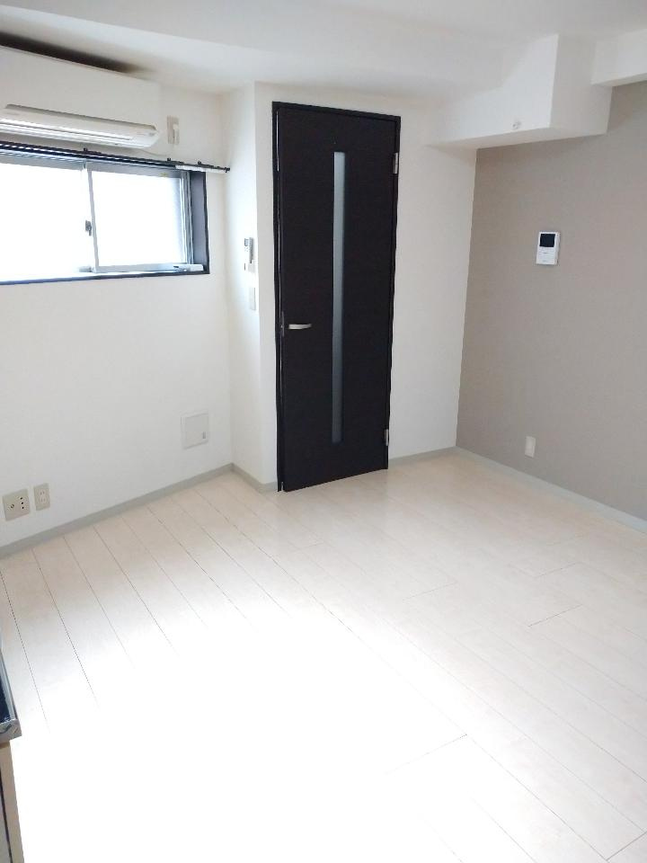 千歳ハイムの居間・リビング