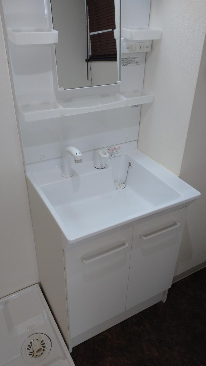 千歳ハイムの独立洗面台
