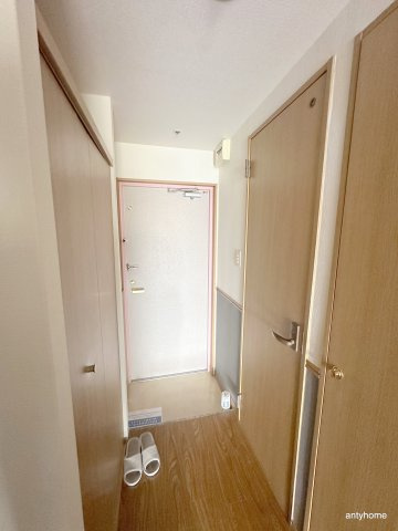 フィレンツェ　仲介手数料無料の玄関