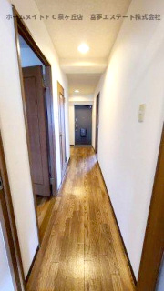 【玄関】 | フローラ南館 | ※イメージ　反転タイプのお部屋の写真