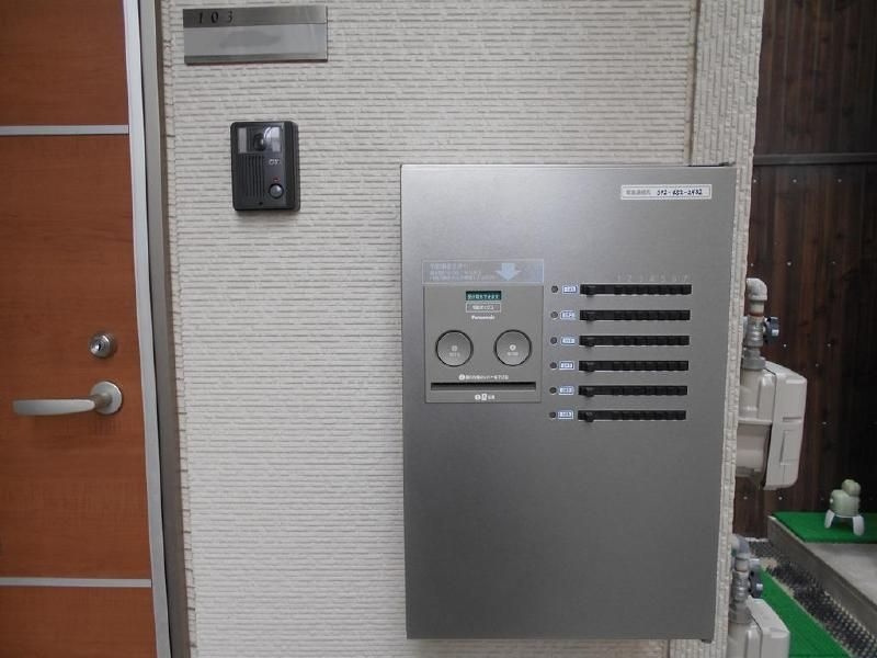 キューブ馬出のロビー