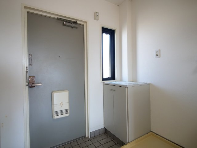 ディアスＵⅠの玄関|※写真は別の部屋のものです。