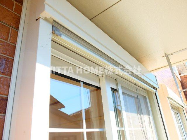 ミニョンストリートⅠの設備|雨戸シャッター完備で防犯対策にも◎