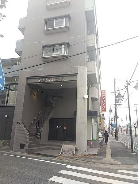 小堤町7丁目貸店舗・事務所の外観