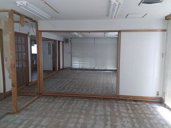 小堤町7丁目貸店舗・事務所の内装