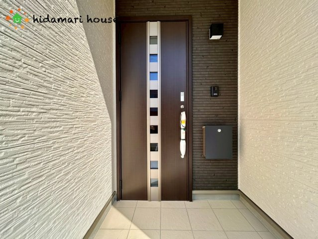 北本市宮内2期　新築戸建　ハートフルMの玄関