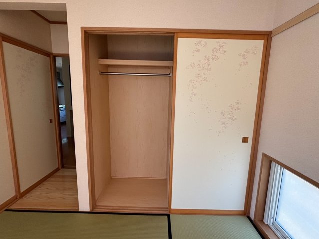 八本松２丁目貸家の和室