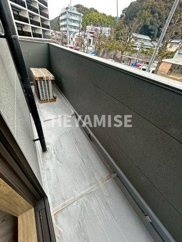 エイジス石神のバルコニー|同物件の別同室の写真となります。現状を優先します。