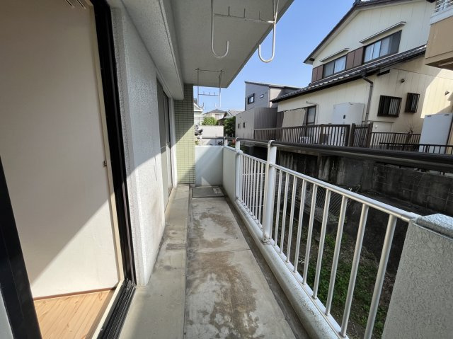 グリーンハイツ東山のバルコニー