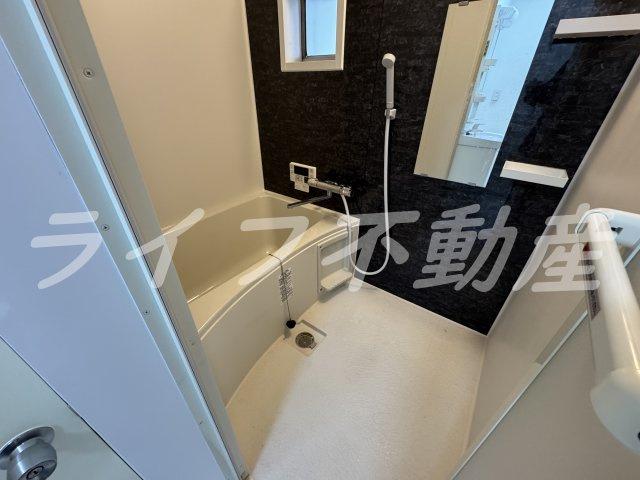 八戸ノ里グランドマンションA棟の浴室