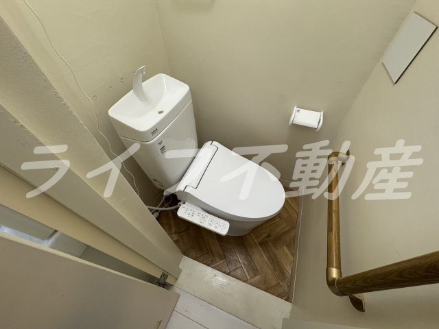 八戸ノ里グランドマンションA棟のトイレ