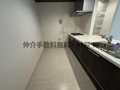 【キッチン】 | 神戸市垂水区西舞子9丁目　新築戸建1号棟　仲介手数料無料！ | きれいなキッチンです