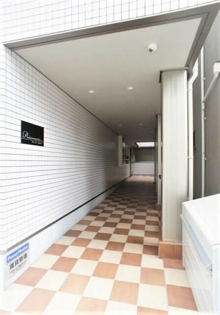 ポワソヌリー文京千石のエントランス