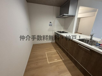 【キッチン】 | 神戸市垂水区西舞子9丁目　新築戸建2号棟　仲介手数料無料！ | きれいなキッチンです