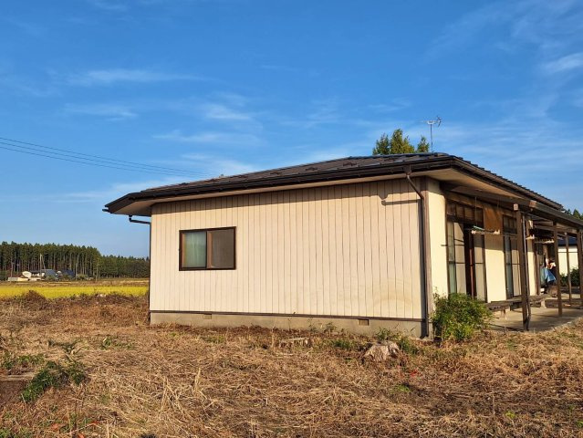 奥州市胆沢小山字柴山の中古一戸建の外観|南西側からの外観です