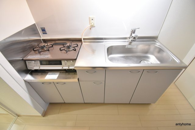 ヴィレッジ蔵人 仲介手数料無料のキッチン