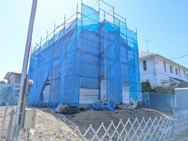 八王子市　南陽台　新築一戸建ての外観|～区画の整った閑静な住宅地内　長沼公園など、緑が多い住環境の新築一戸建てです～
