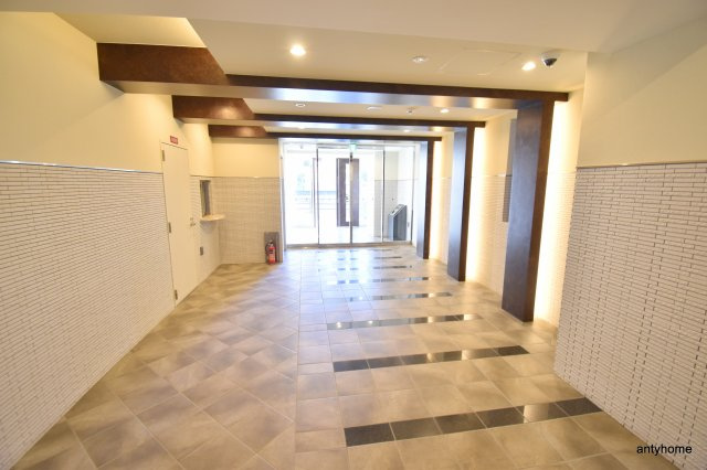 MDI.J Esaka Court　仲介手数料無料のロビー