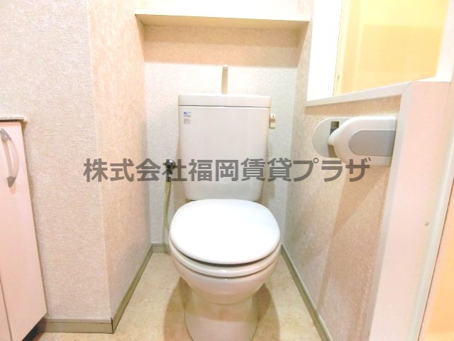グランドサヴォイ　5階のトイレ|別号室のものです。現状優先になります。