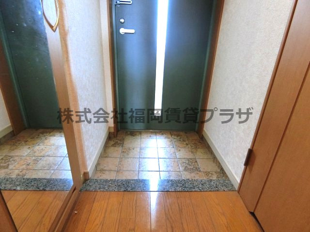 グランドサヴォイ　5階の玄関|別号室のものです。現状優先になります。