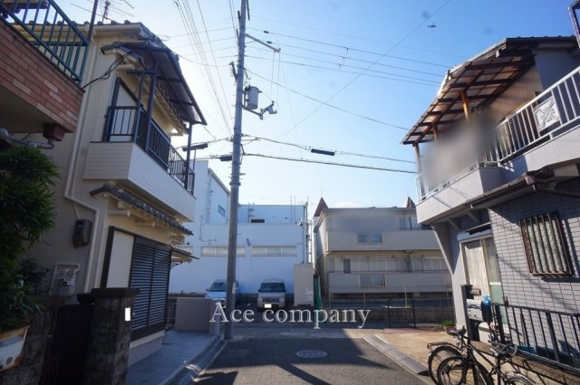 【前面道路含む現地写真】 | 八尾市萱振町3丁目 | 【前面道路：幅員4.7ｍ】