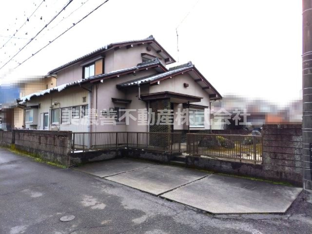 ６６４４８　岐阜市岩崎中古戸建ての外観