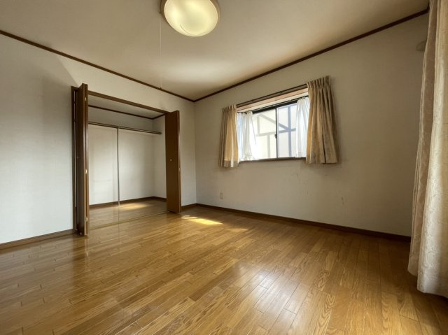 北条戸建の洋室|2階洋室です。