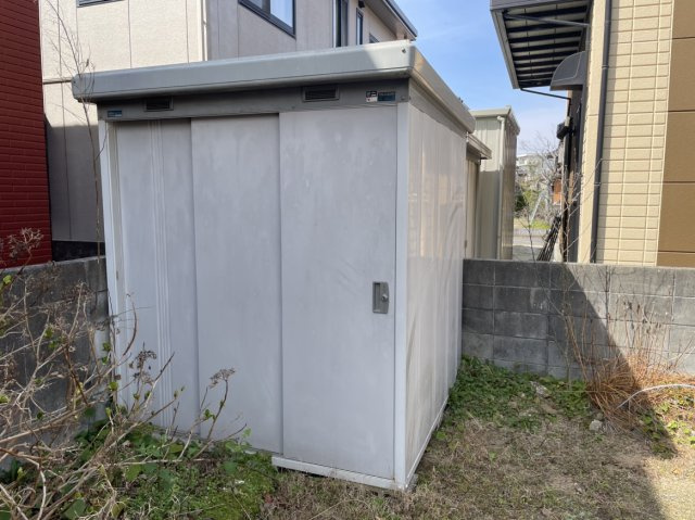 北条戸建の庭|庭の倉庫です。