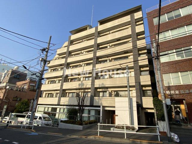 カスタリア新宿夏目坂の外観