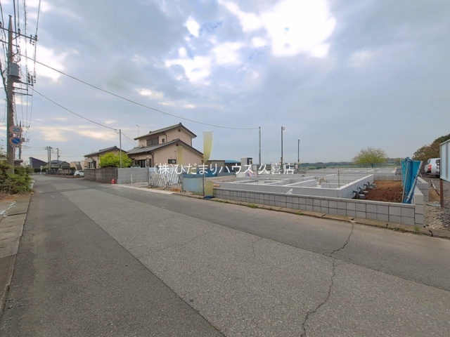 加須花崎　新築一戸建て　03　リーブルガーデンの前面道路含む現地写真|2026/4/15　撮影