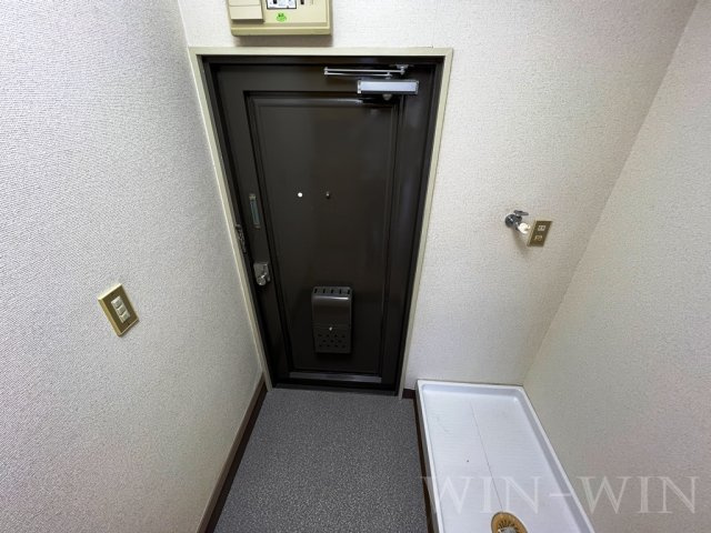 リトルハイム豊の玄関|イメージ（同建物内別部屋の写真です）