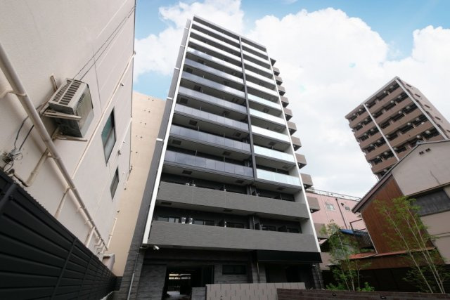 レジュールアッシュアーバンイール