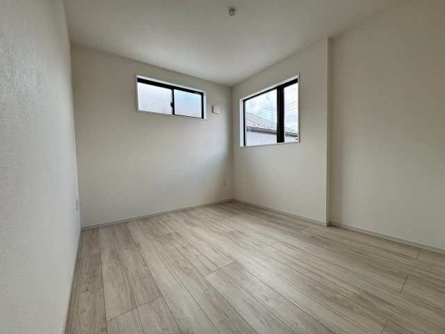 狭山市北入曽新築戸建の洋室