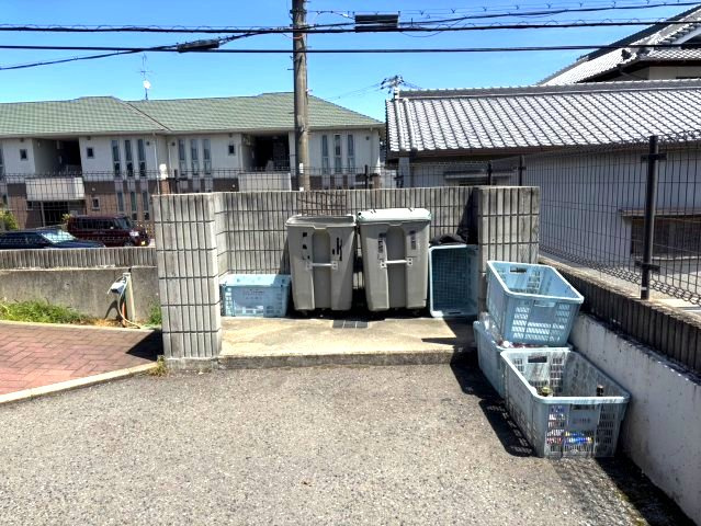 パーシモンフィールドのその他共用部分|ゴミ置き場