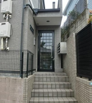 【エントランス】