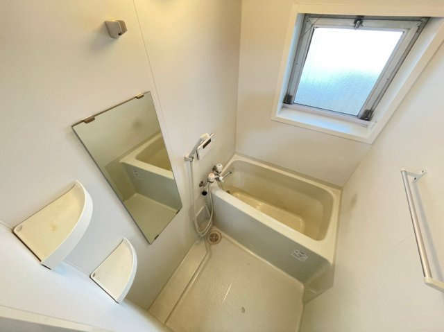 シャトレイユの浴室