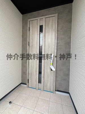 【玄関】 | 神戸市須磨区関守町3丁目　新築戸建　仲介手数料無料！ | 玄関です
