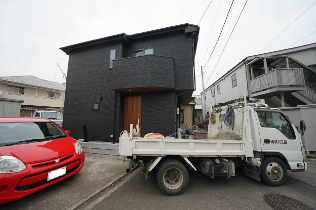 【横浜市保土ヶ谷区和田1丁目10-21新築戸建て】★仲介手数料無料★（星川小学校・保土ケ谷中学校）の外観