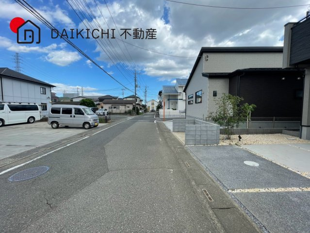 【前面道路含む現地写真】 | 北本市中丸7丁目　新築戸建　全12棟　6号棟