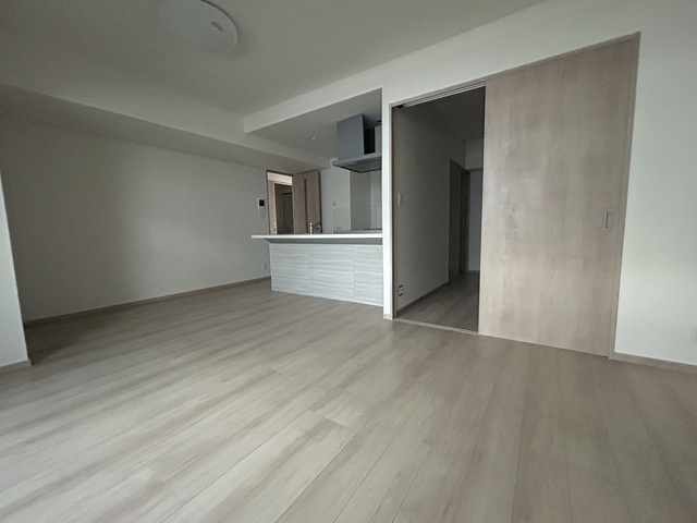 荒川区西日暮里６丁目の賃貸マンションの居間・リビング|・建設中
