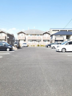 【駐車場】 | グランツときわⅢ
