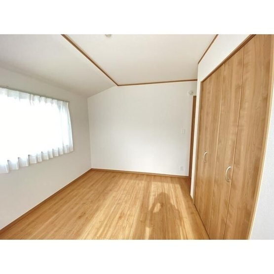 【寝室】