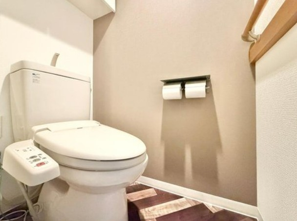 【中古マンション】サンクレイドル若葉サヴァビアンのトイレ|シンプルなトイレスペースです♪