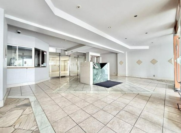 【中古マンション】サンクレイドル若葉サヴァビアンのエントランス|綺麗に保たれたエントランス♪