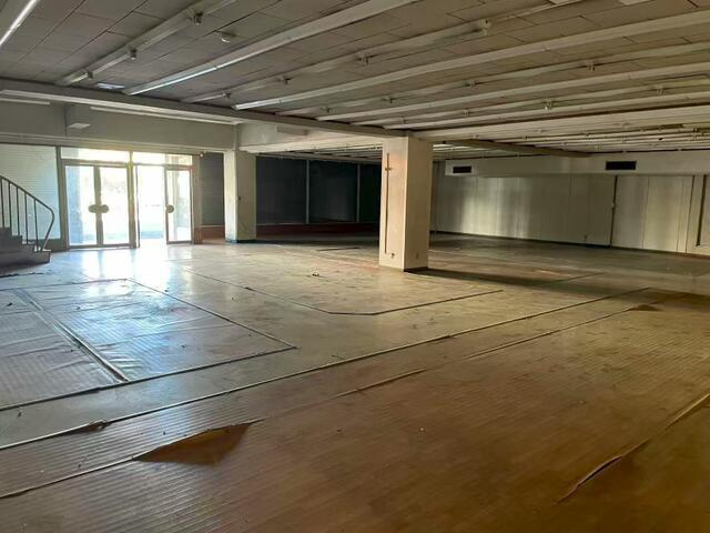 松戸貸店舗のロビー| 