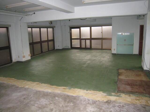 三光第２ビルの駐車場| 