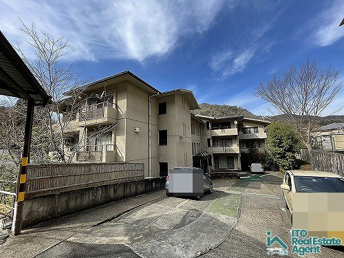 宝嶺パレスの外観