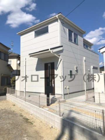 リーブルガーデン精華町菱田東川原の外観